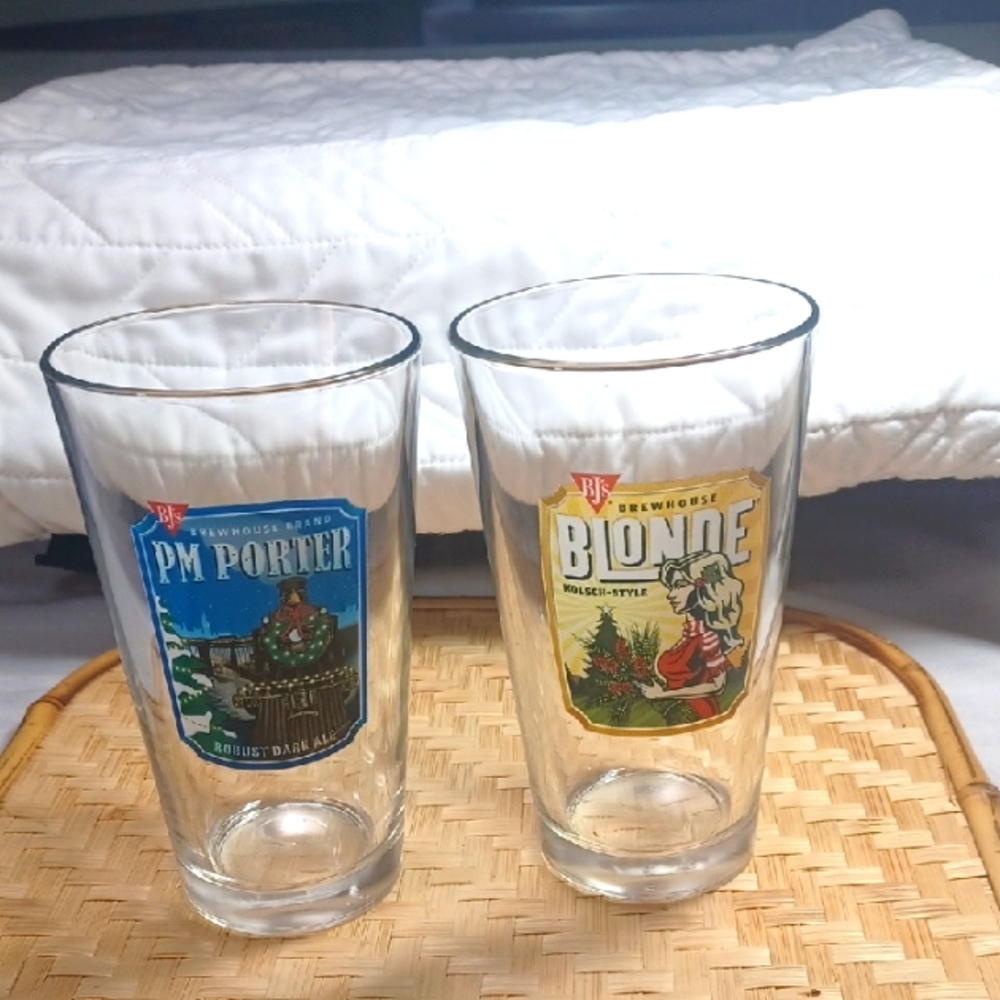 BJ,S Brew House Vintage  Beer Glass Set - 2  Clear
